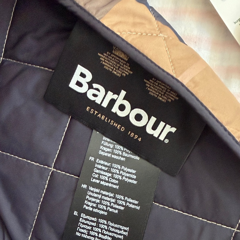 Barbour Quilted Tartan Dog Coat NWT - Picture 2 of 5